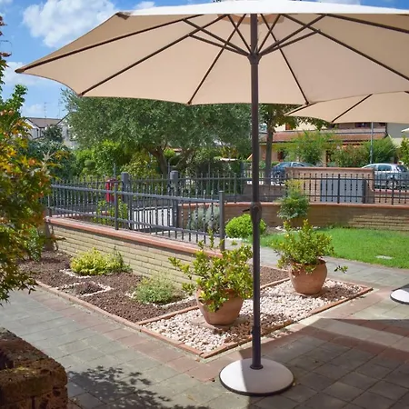 فندق مبيت وإفطار A Casa Di Laura